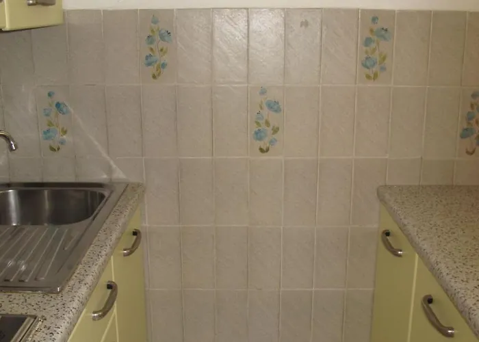 Appartement Elbamar Lacona I-2 By Interhome